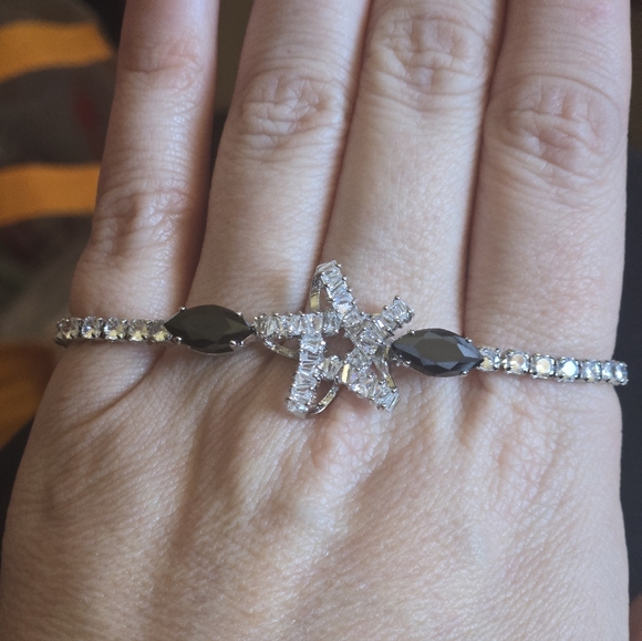 Hand Crafted Accessories - NANAJUNE IS LIVE COME SAY HI.